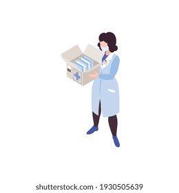 Composición isométrica de apoyo humanitario con doctora femenina sosteniendo una caja grande con máscaras ilustraciones vectoriales