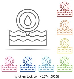 Humedad en el icono de la piscina multicolor. Elemento de icono de delgada de la sonda de baño sobre fondo blanco