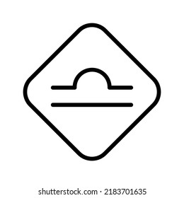 Hump Icon. Line Art Style Design Isolated On White Background