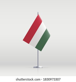 Símbolo del estado de la bandera de Hungría aislado en un cartel nacional de fondo. Tarjeta de saludo Día Nacional de la Independencia de la República de Hungría. Cartel de ilustración con bandera de estado realista.