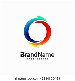 Diseño de logotipos HVAC con círculo de rotación caliente y fresco