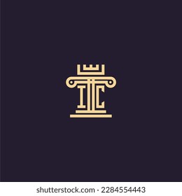 logotipo de monograma inicial IC para la firma de abogados con diseño de imagen de la corona del pilar