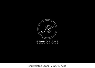 logotipo da letra IC design criativo. Design exclusivo de IC. Projeto do logotipo da letra IC no fundo preto.