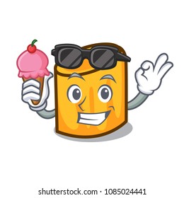 With ice cream rigatoni character cartoon style