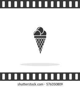 Ice cream Vector Icon.