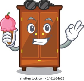 With ice cream wardrobe in the a character shape