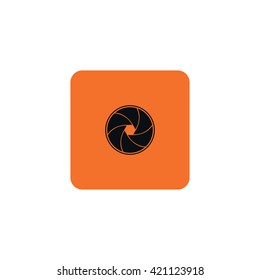 Icon Camera objective.