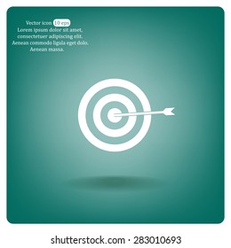 icon flat target with dart in black, isolated, shaded