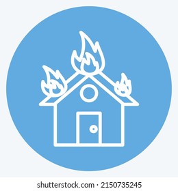 Casa de iconos en llamas. adecuado para el símbolo de desastres. estilo ojos azules. diseño simple editable. vector de plantilla de diseño. ilustración de símbolo simple