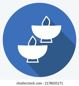 Icono Iluminó los bolos. adecuado para el símbolo Spa. estilo de sombra larga. diseño simple editable. vector de plantilla de diseño. ilustración de símbolo simple