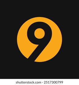 El icono o logotipo es un número 9 negro en un círculo naranja con un fondo negro.