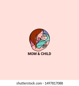 icon logo of Mom is kissing a child