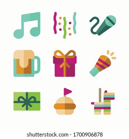 
Fiesta por el nacimiento del conjunto de iconos para diferentes temporadas.