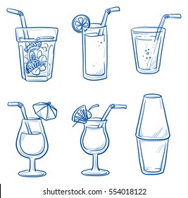 Ícone conjunto de cocktails diferentes, bebidas longas e outros refrescos em copos que você começa em um bar, e uma coqueteleira. Ilustração vetorial doodle desenhada à mão.