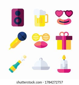Color del conjunto de iconos Año nuevo para diferentes temporadas