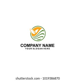iconic farms seven logo vector