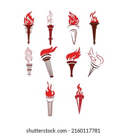 Symbol-Fackel mit Flamme einzelne Vektorset. Das Symbol für Sieg, Erfolg oder Leistung. Silhouetten verschiedener mittelalterlicher Flammenflammen.