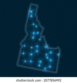 Mapa de red de Idaho. Mapa geométrico abstracto del estado de estados unidos. Conexiones digitales y diseño de telecomunicaciones. Red de Internet brillante. Ilustración vectorial moderna.