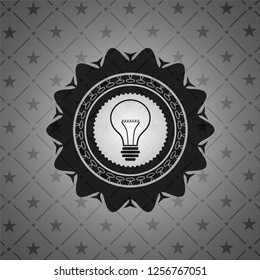 idea icon inside black badge