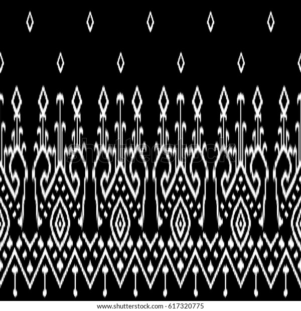 「Ikat Border Design Black White Vector」のベクター画像素材（ロイヤリティフリー） 617320775