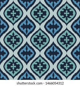 Ikat border. Geometric folk ornament. Tribal vector texture. Seamless striped pattern in Aztec style. Ethnic embroidery. Indian, Scandinavian, Gypsy, Mexican, African rug.