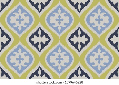 Ikat border. Geometric folk ornament. Tribal vector texture. Seamless striped pattern in Aztec style. Ethnic embroidery. Indian, Scandinavian, Gypsy, Mexican, African rug.