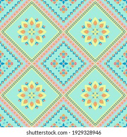 El diseño ininterrumpido de la cadena étnica Ikat para las ideas de decoración casera. Papel tapizado de almohada. Indio, azteca, tela, boho, geométrico, africano, americano de fondo vectorial. Moqueta.