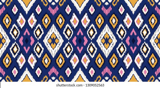 Ikat geometric folklore ornament with diamonds. Tribal ethnic vector texture. Seamless striped pattern in Aztec style. Folk  embroidery. Indian, Scandinavian, Gypsy, Mexican, African rug. 