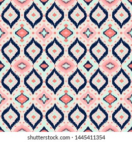 Ikat geometric folklore ornament with diamonds. Tribal ethnic vector texture. Seamless striped pattern in Aztec style. Folk embroidery. Indian, Scandinavian, Gypsy, Mexican, African rug. 