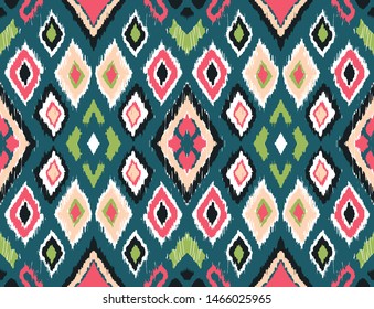 Ikat geometric folklore ornament with diamonds. Tribal ethnic vector texture. Seamless striped pattern in Aztec style. Folk embroidery. Indian, Scandinavian, Gypsy, Mexican, African rug. 