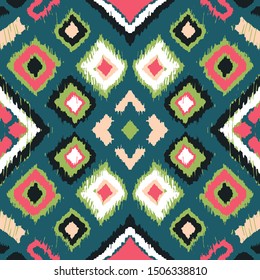 Ikat geometric folklore ornament with diamonds. Tribal ethnic vector texture. Seamless striped pattern in Aztec style. Folk embroidery. Indian, Scandinavian, Gypsy, Mexican, African rug. 