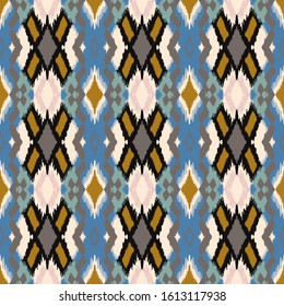 Ikat geometric folklore ornament with diamonds. Tribal ethnic vector texture. Seamless striped pattern in Aztec style. Folk embroidery. Indian, Scandinavian, Gypsy, Mexican, African rug.