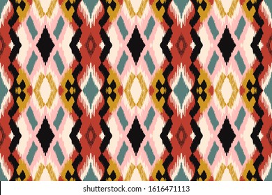 Ikat geometric folklore ornament with diamonds. Tribal ethnic vector texture. Seamless striped pattern in Aztec style. Folk embroidery. Indian, Scandinavian, Gypsy, Mexican, African rug.
