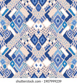 Ikat geometric folklore ornament with diamonds. Tribal ethnic vector texture. Seamless striped pattern in Aztec style. Folk embroidery. Indian, Scandinavian, Gypsy, Mexican, African rug. 