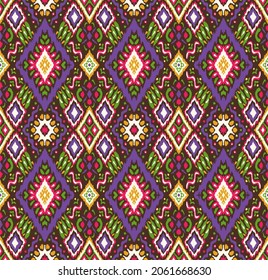 Ikat geometric folklore ornament with diamonds. Tribal ethnic vector texture. Seamless striped pattern in Aztec style. Folk embroidery. Indian, Scandinavian, Gypsy, Mexican, African rug.