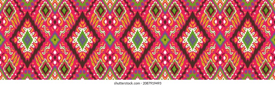 Ikat geometric folklore ornament with diamonds. Tribal ethnic vector texture. Seamless striped pattern in Aztec style. Folk embroidery. Indian, Scandinavian, Gypsy, Mexican, African rug.
