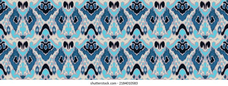 Ikat geometric folklore ornament with diamonds. Tribal ethnic vector texture. Seamless striped pattern in Aztec style. Folk embroidery. Indian, Scandinavian, Gypsy, Mexican, African rug.