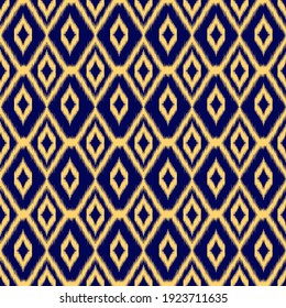 Ikat seamless pattern for home decor ideas. Ethnic chevron wallpaper. Aztec, fabric, geometric, boho, Indian, African, American pattern style. Pillow textile decoration. Ikat vector illustrations.