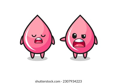 ilustración de la discusión entre dos personajes bonitos de jugo de fresa, diseño de estilo lindo para camiseta, pegatina, elemento logo