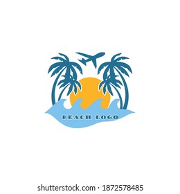 Design des Strandlogos Vektor mit Sonne, Palmen und Strand