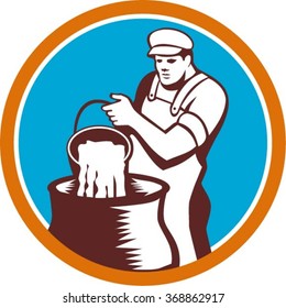 Illustration eines Käsemachers, der den Eimer aus Quark und Molke in die mit einem Kessel bedeckte Vorderseite des Kreises auf isoliertem Hintergrund im Retro-Holzschnitt-Stil gießt. 