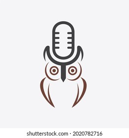 illustration combining owl and podcast icon, icon for educational themed podcast.