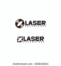 
Ilustración que consiste en una imagen esquemática de un prisma a través del cual pasa la luz. Tecnología óptica y láser