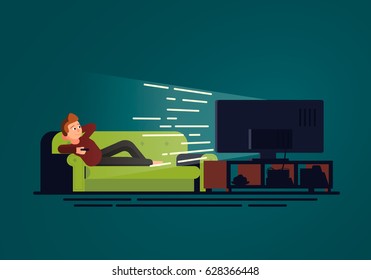 Una ilustración de un hombre tendido en el sofá que ve la televisión. Sofá y televisión en una habitación oscura de fondo azul. Concepto de vector