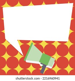 Ilustración De Un Megáfono Promoviendo Publicidad En Diferentes Sitios De Medios Sociales Conocidos. Dibujo De Bullhorn Produciendo Transmisiones En Diversas Redes En Línea.