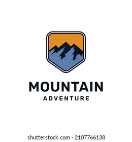 Illustration Mountain adventure emblem logo template vector