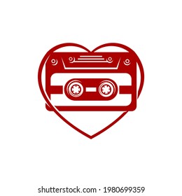illustration of an old cassette with a retro style. retro music lovers logo.