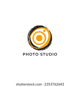 ILLUSTRATION PHOTOGRAPHY ABSTRACT CAMERA LENS SIMPLE LOGO ICON TEMPLATE DESIGN ELEMENT VECTOR. GOOD FOR PHOTO STUDIO, APPS