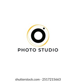 ILLUSTRATION PHOTOGRAPHY ABSTRACT CAMERA LENS BLACK ORANGE COLOR SIMPLE CIRCLE LOGO ICON TEMPLATE DESIGN ELEMENT VECTOR. GOOD FOR PHOTO STUDIO, APPS