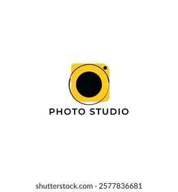 ILLUSTRATION PHOTOGRAPHY ABSTRACT CAMERA LENS SIMPLE LOGO ICON BLACK ORANGE COLOR TEMPLATE DESIGN ELEMENT VECTOR. GOOD FOR PHOTO STUDIO, APPS